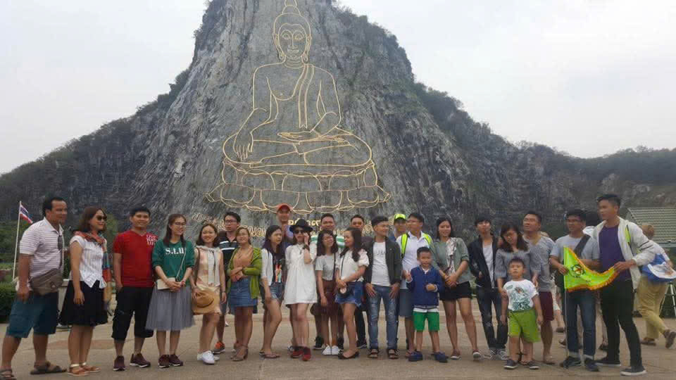 Du lịch cùng công ty cũ